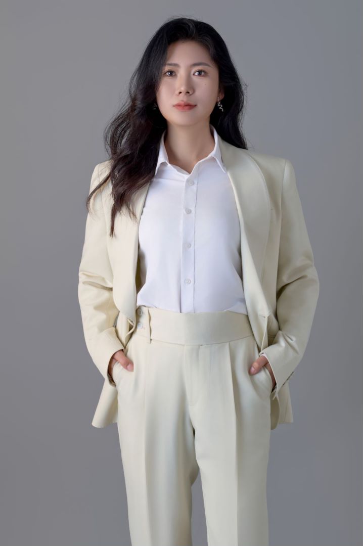 首席設(shè)計師：崔蕊欣